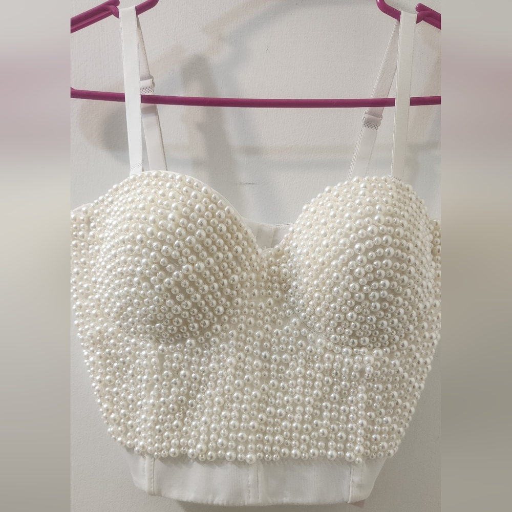 White Pearl-Embellished Bra with Sweetheart Neckline